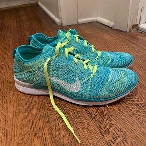 Brand new Nike Free TR Flyknit tennis shoes